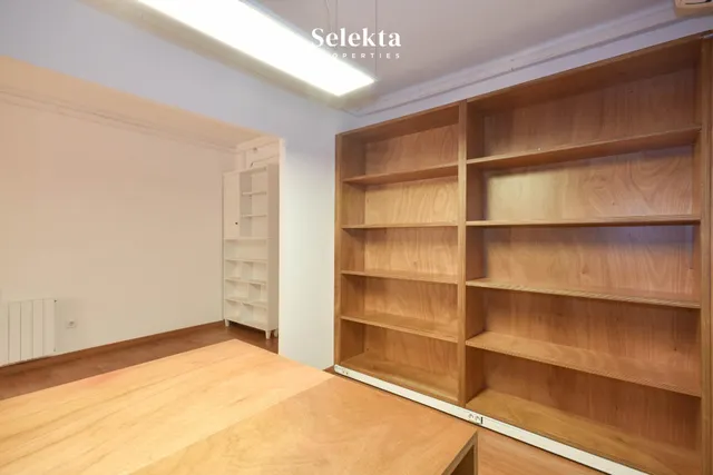 Piso 3 habitaciones 148m² en alquiler - El Gòtic — 34