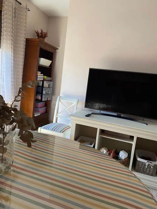 Casa independiente en Almodóvar. - foto 4