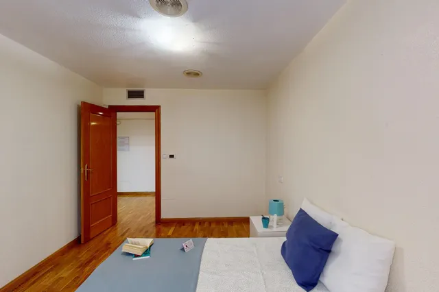 Piso de 3 dormitorios, vestidor y 134 m2 en pleno centro de Murcia – Calle Platería — 31