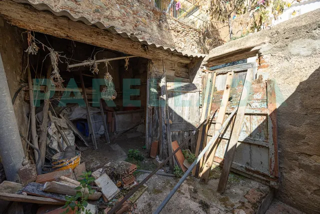 Casa para Reformar en el Centro de Tiana — 24