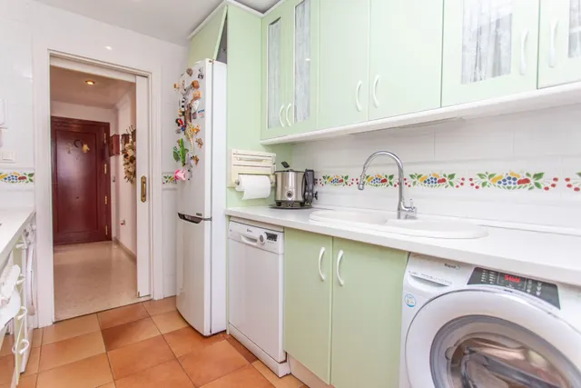 Ideal piso con garaje en el centro de jerez — 17