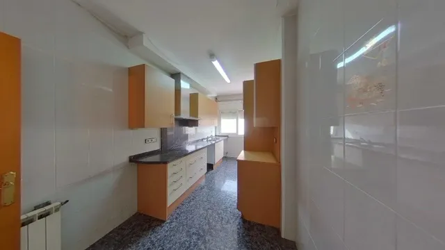 OKUPADO-PISO TIPO CASA BIS DE 4 habitaciones — 6