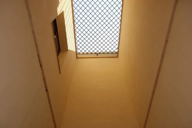 Casa nueva, 4 dormitorios, garaje , "próximo a centro" — 6