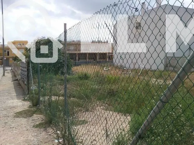 Fantástico solar para construir en el centro de la tranquila - foto 3