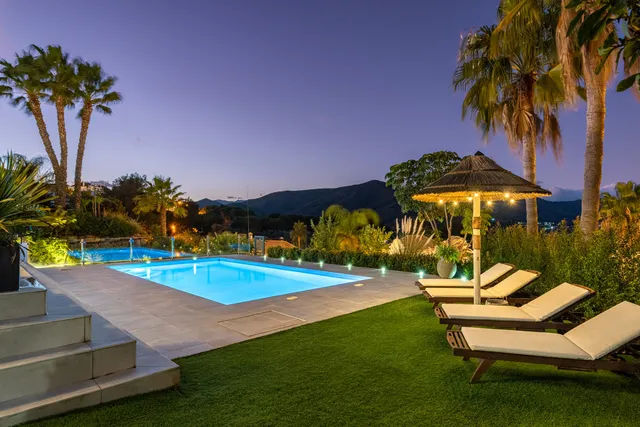 Chalet 4 habitaciones 470m² en venta - Riviera del sol — 39