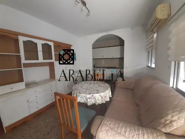Amplio piso en Ollerías, Córdoba - €129.700 — 3
