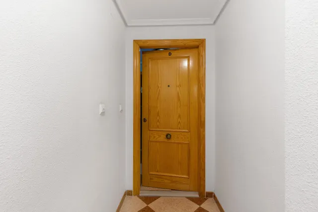 Apartamento de 2 dormitorios a tan solo 100 metros de la playa en La Mata!! — 19