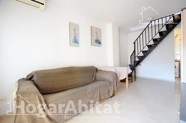 ¡PLAYA DE DAIMUS! ÁTICO DÚPLEX ACOGEDOR Y EXTERIOR CON BALCÓN Y TERRAZA — 35