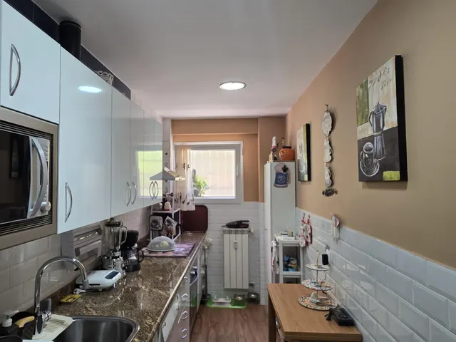 Piso reformado , 3 habitaciones zona de Barrio de Ventas — 9