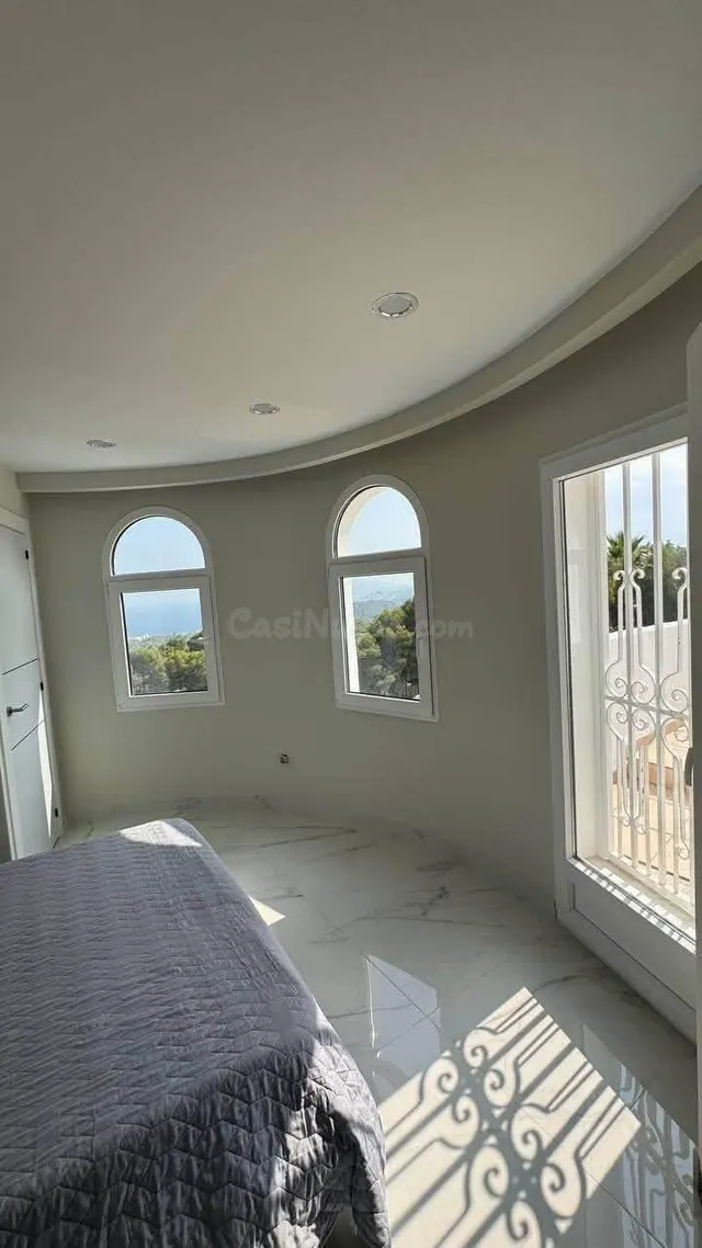 Casa 3 habitaciones 236m² en venta - Zona de Mascarat — 11
