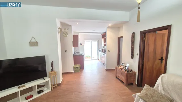 OPORTUNIDAD EN ALICANTE — 17