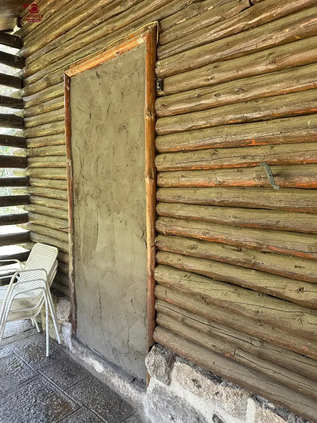 Terreno de 10.117m2 con vivienda de 75m2 rodeado de un precioso bosque — 7