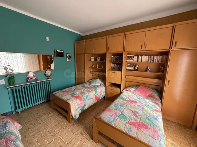 Casa de Pueblo 10 habitaciones 924m² en venta - Cataluña - foto 3
