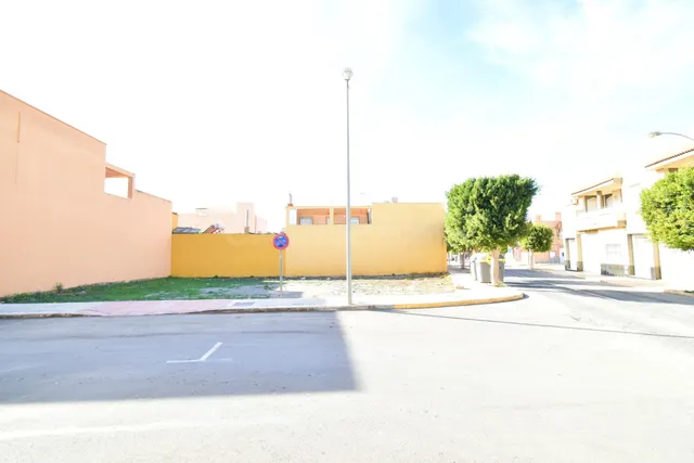 ¿Buscando solar? - foto 5
