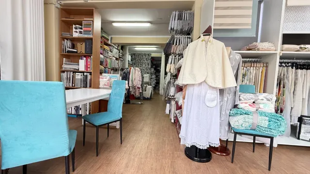 Tienda de Xirivella (Valencia) - foto 2