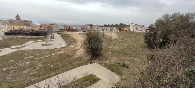 MAGNÍFICAS PARCELAS EN VENTA EN LAS GUNYOLAS - foto 4