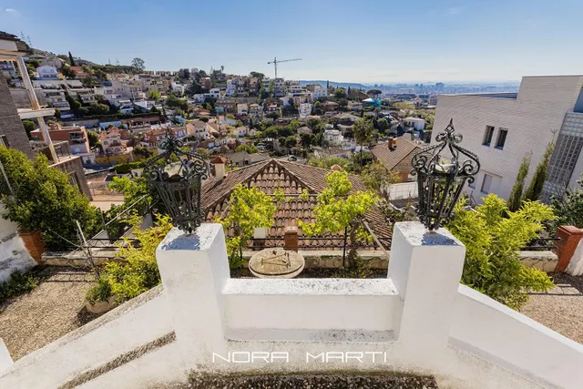 CASA A  NOSTRA SENYORA DE LOURDES — 30