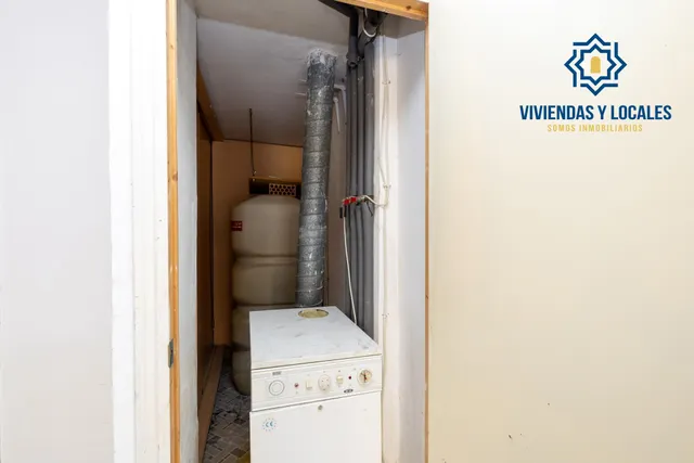 AMPLIA Y PRECIOSA CASA LISTA PARA ENTRAR A VIVIR!! — 30