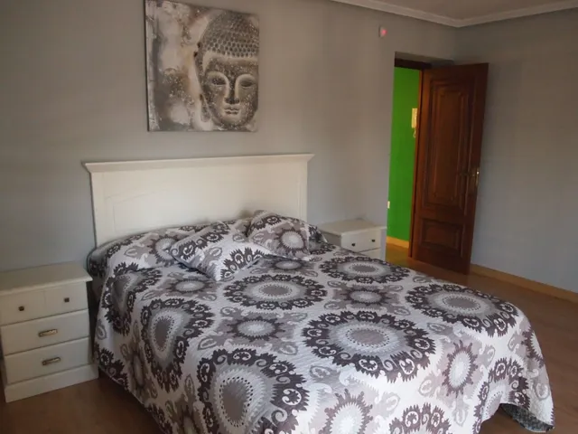 CHALET INDEPENDIENTE EN CARRACEDELO — 38