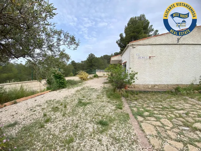 Casa con parcela en Parque Natural Maigmó — 37
