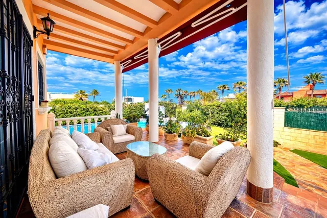 Villa 6 habitaciones 440m² en venta - Los Europeos — 4
