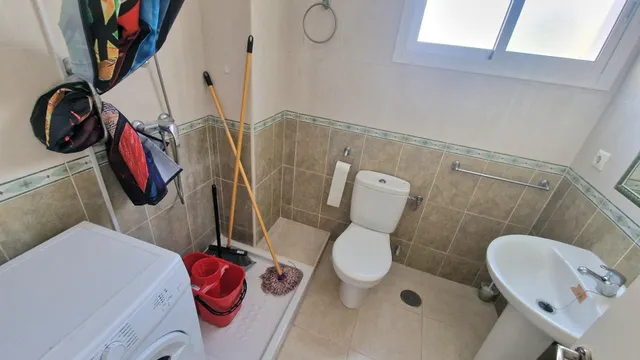 Oportunidad de compra, estudio en el edificio Fuengirola Sun — 11