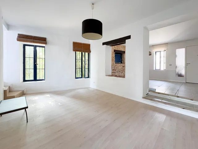 HAY CASAS QUE SE COMPRAN Y OTRAS DE LAS QUE UNO SE ENAMORA A - foto 5