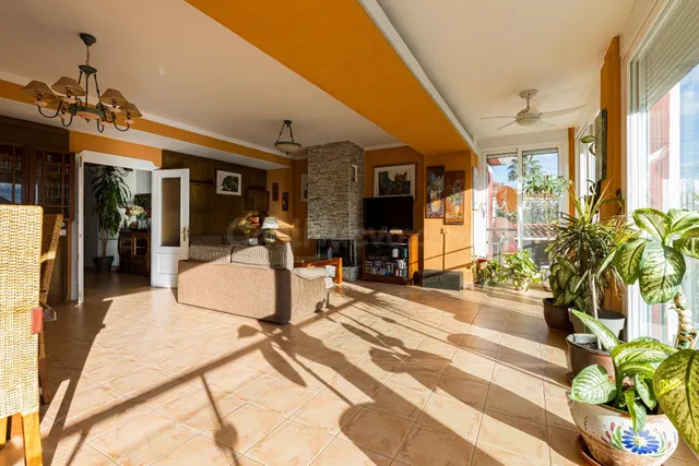 Chalet independiente con piscina junto al Club de Golf en Al - foto 4
