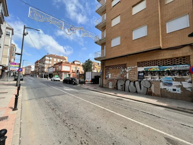 LOCAL COMERCIAL EN ALQUILER EN EL CENTRO DE LA UNÓN — 13