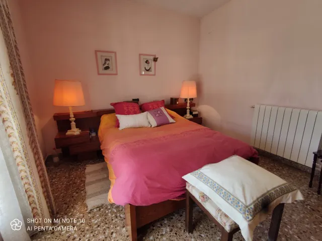 IMPRESIONANTE CHALET EN EL CENTRO DE VENDRELL — 48