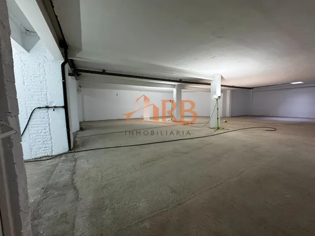 Tu negocio, en el centro de Castelldefels — 17