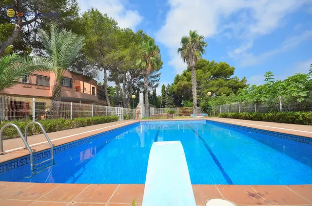 Extraordinaria VILLA en Los Balcones - Torrevieja — 26