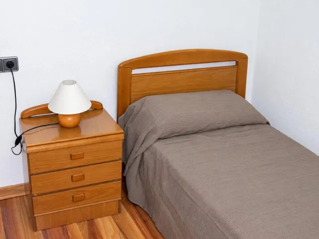 AMPLIO PISO DE 4 habitaciones Y DOS BALCONES EN RIERA MIRÓ, REUS — 20