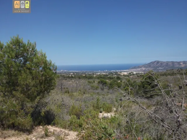 Parcela de 10.000m2 con increibles vistas al mar. Situada en la falda de Ponoig — 4