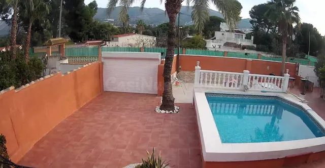 SE VENDE CHALET CON PISCINA PROPIA EN ZONA RINCON DE LOIX, B - foto 2