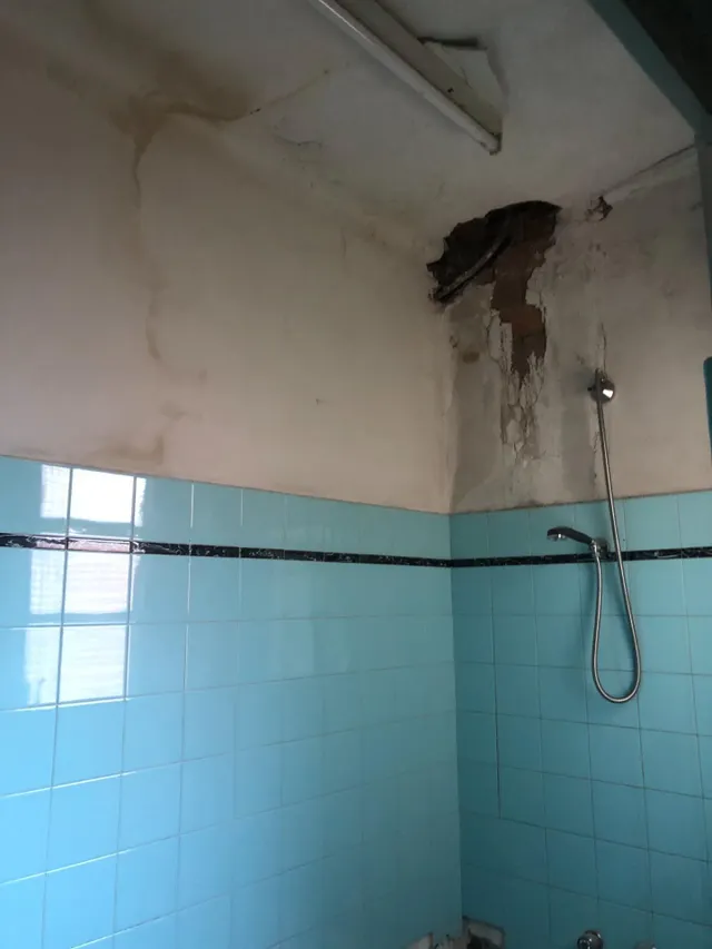 EDIFICIO EN VENTA EN MANRESA — 29