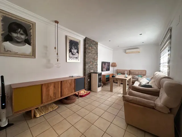 CASA EN LA PUEBLA DE CAZALLA — 19