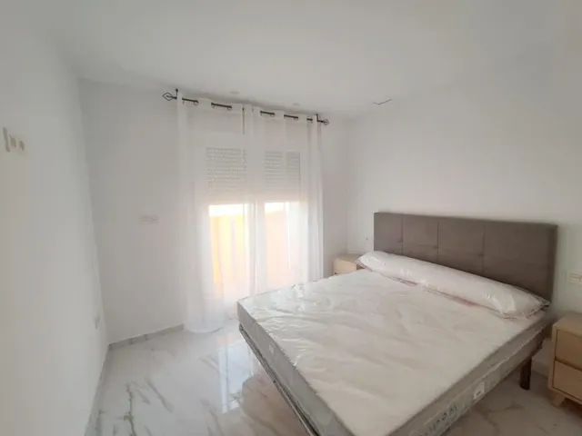 Apartamento moderno de un dormitorio en Torrevieja — 7