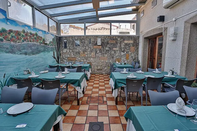RESTAURANTE Y CASA RURAL EN VENTA O TRASPASO, LA SANTA ESPINA (VALLADOLID) — 9
