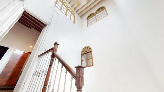Amplia Casa en el Corazón de Pechina con Azotea y Excelente 