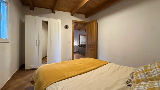 Finca rústica con placas solares y pozo en Garrapinillos, Zaragoza. — 42