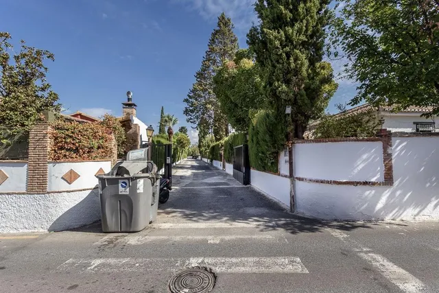 Espectacular Chalet en Ogijares - Ideal para Familias — 50