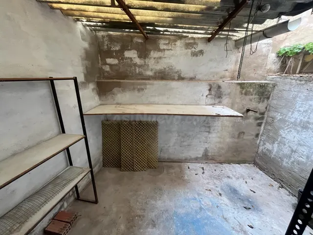 LOCAL COMERCIAL EN ALQUILER. MUY CÉNTRICO — 2