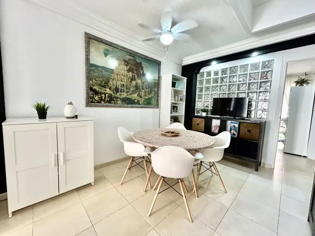 Casa 4 habitaciones 207m² en venta - Pueblo 5 — 10
