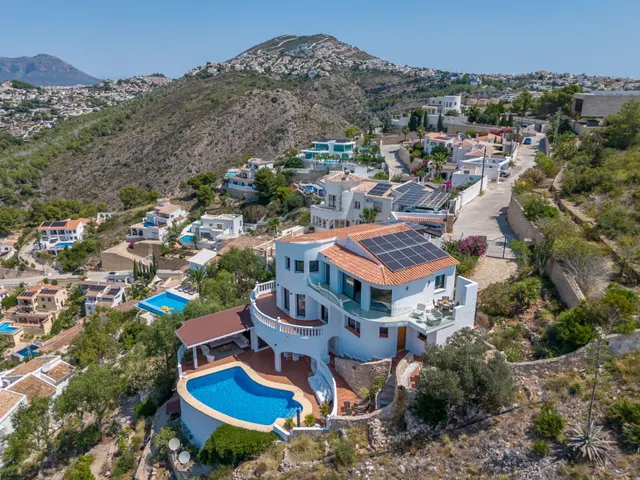 Villa 4 habitaciones 310m² en venta - Pla del mar — 36