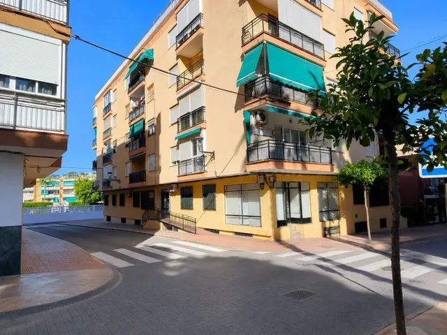 Piso 3 habitaciones 71m² en venta - Almuñecar Centro - foto 2