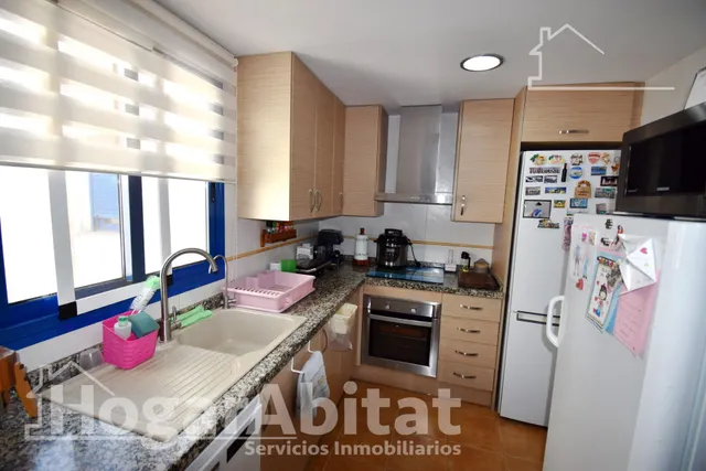 AMPLIO Y LUMINOSO EN RESIDENCIAL CON PISCINA Y GARAJE, TODO AMUEBLADO — 8