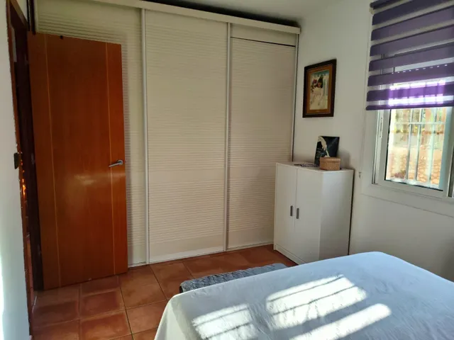 Casa en venta en Piera con dos viviendas independientes, jardín, piscina y parking — 38