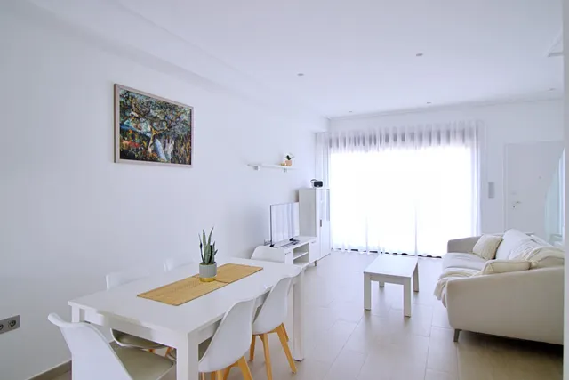 Casa adosada tipo duplex en Torre de la Horadada. — 12