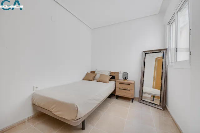Apartamentos renovados en el centro de San Fulgencio — 22